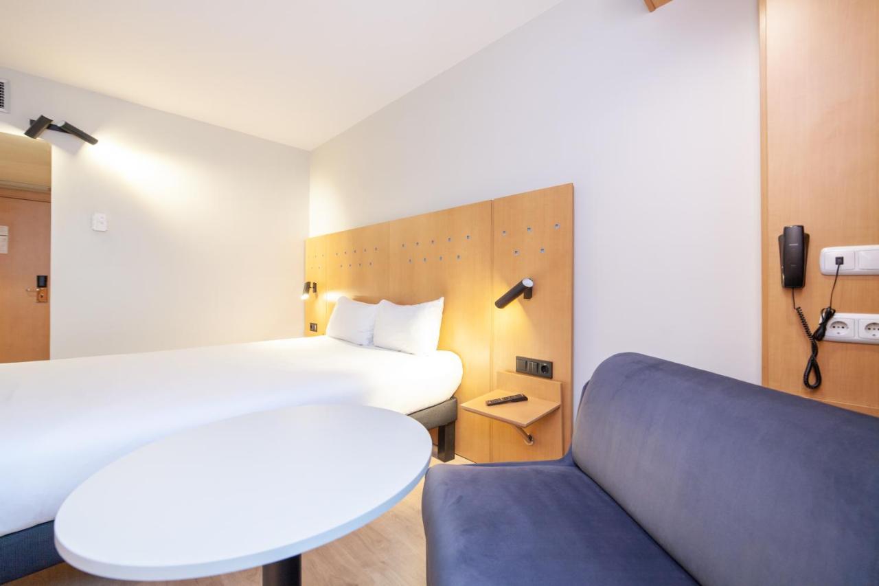 Double Room with Sofa Bed,1273042627:JPEG