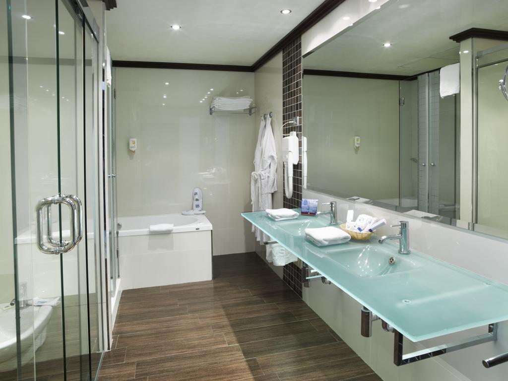 Elite Double Room with Lateral Sea View,1306986865:JPEG