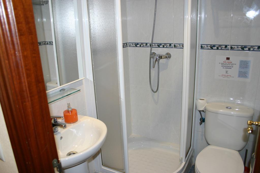 Twin Room,109729935:JPEG