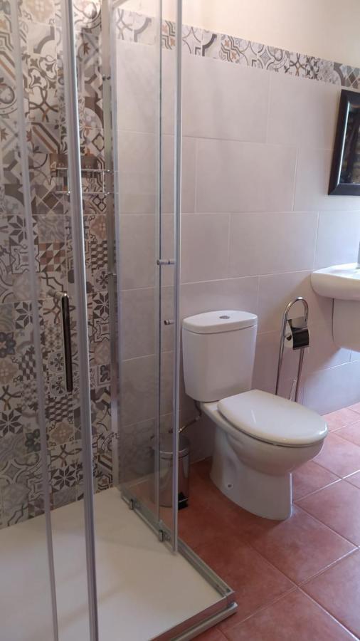 Habitación Familiar con baño privado