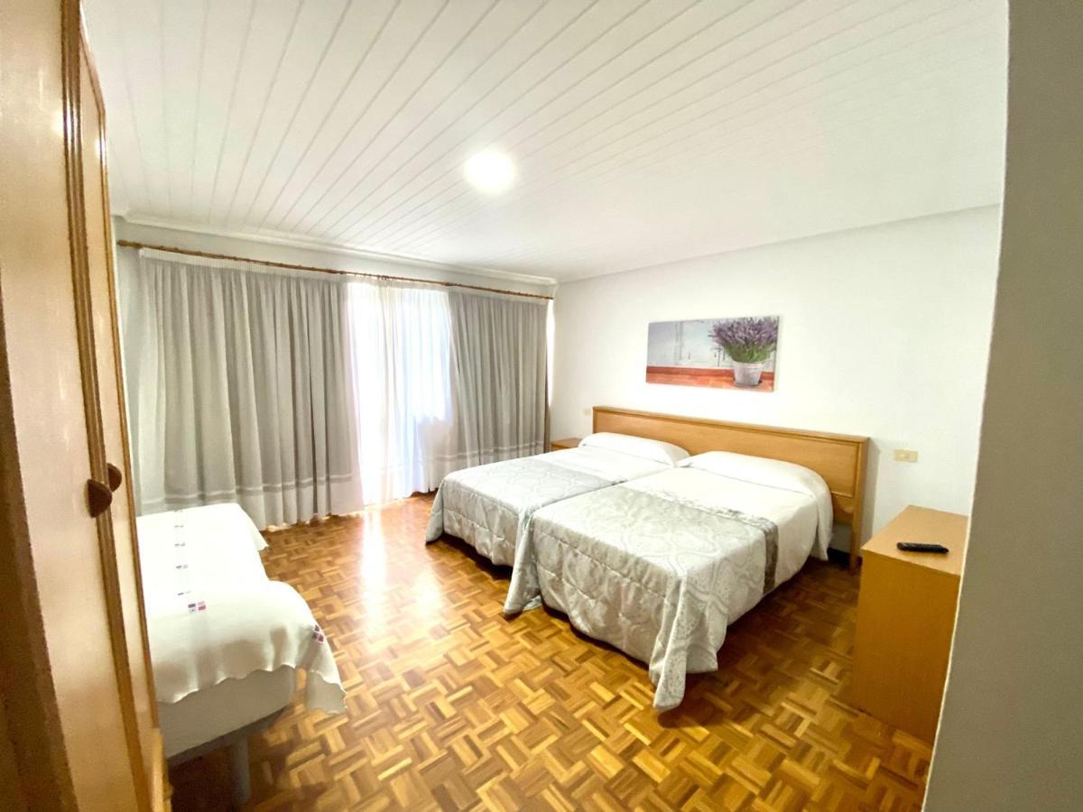 Habitación Triple con terraza