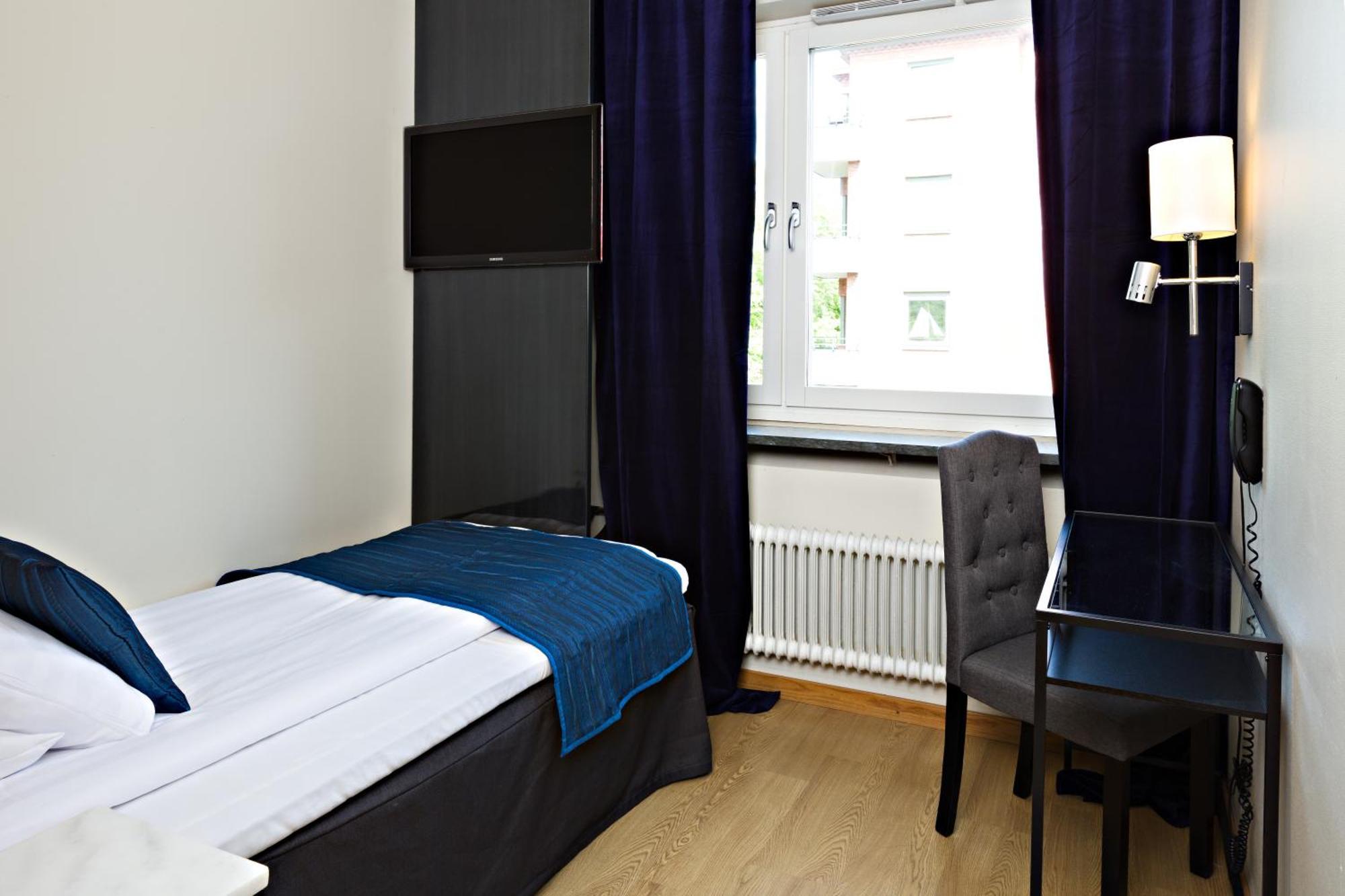 Standard Single Room,1433943322:JPEG
