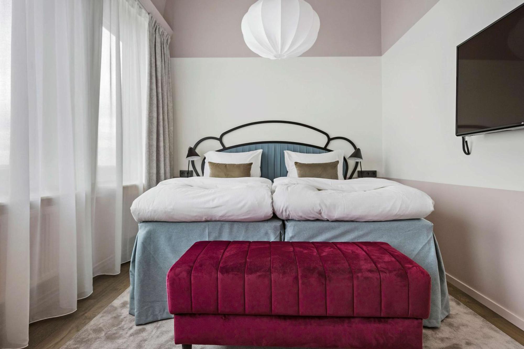 Executive King Suite