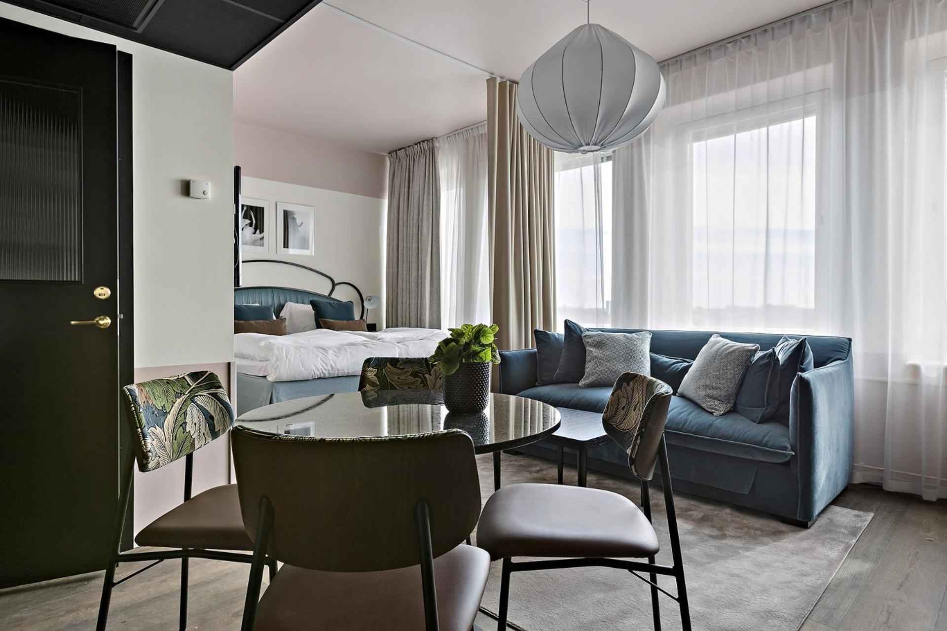 King Room Kitchenette