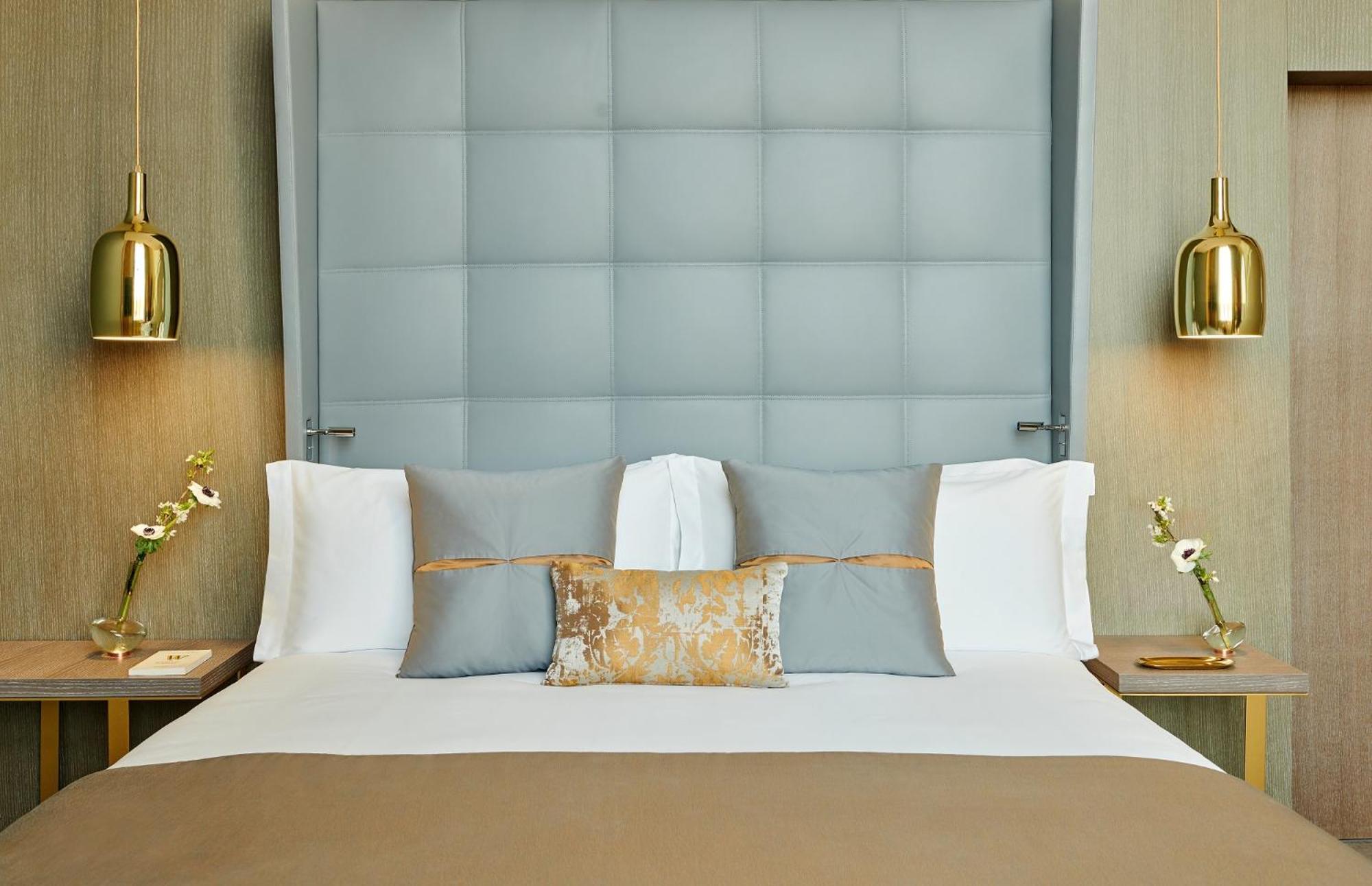 Habitación Clásica con vistas al jardín - Cama extragrande - Adaptada para personas con discapacidad
