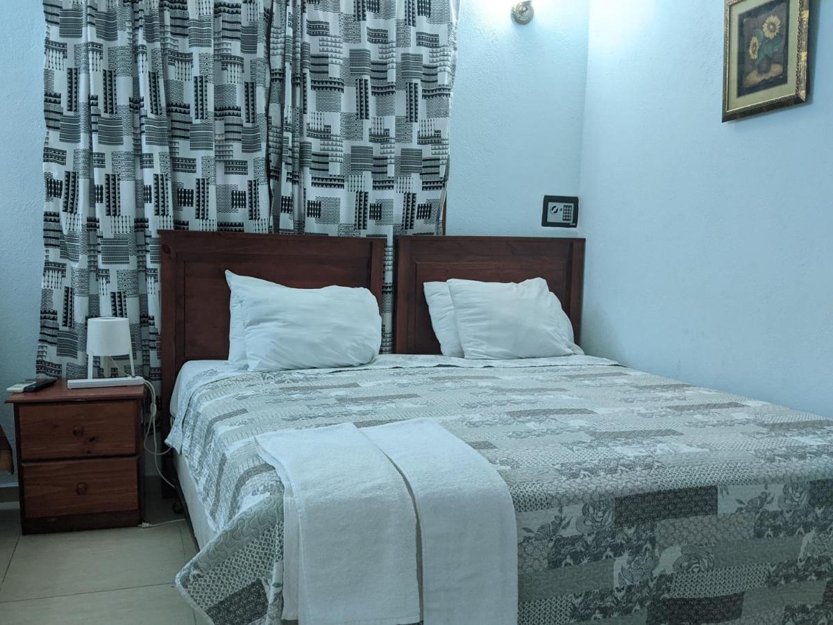 Budget Double Room,1347148040:JPEG