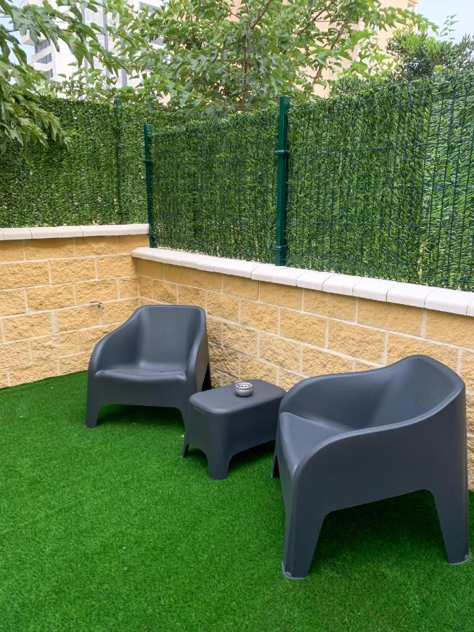 Estudio con terraza