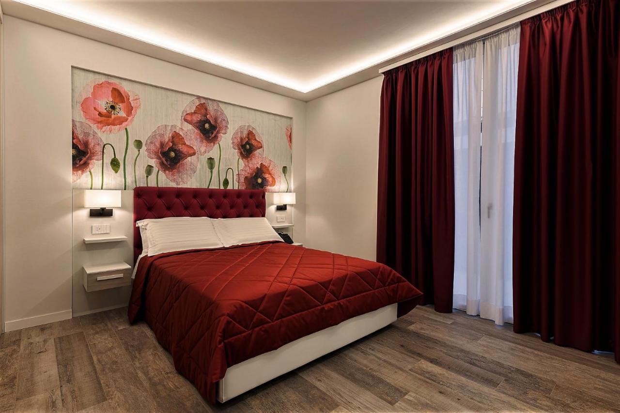 King Room with Roll-In Shower - Disability Access,1487520622:JPEG