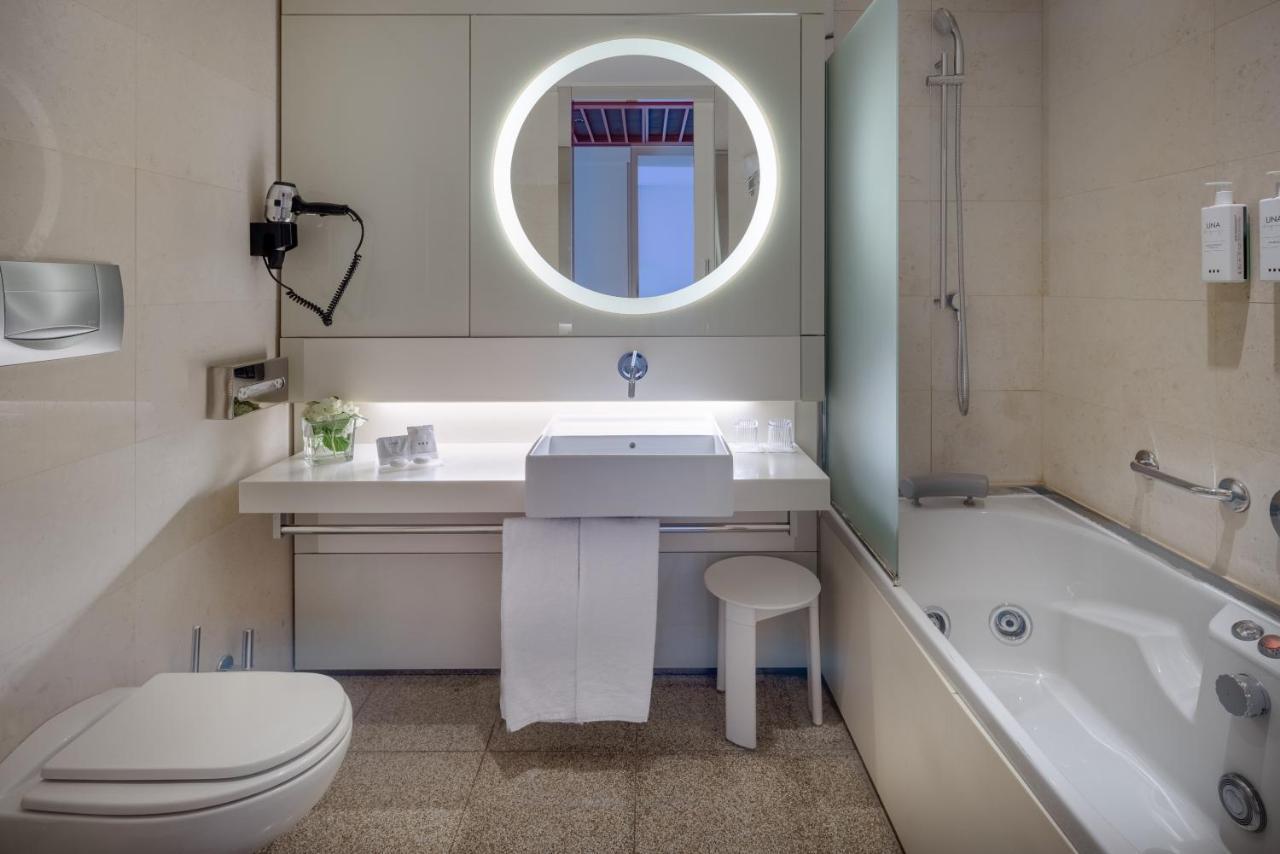 Suite,1698851039:JPEG