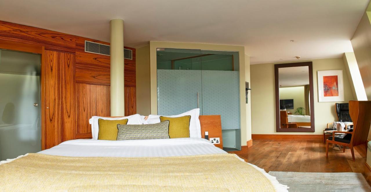 Junior Suite with View,1498618306:JPEG