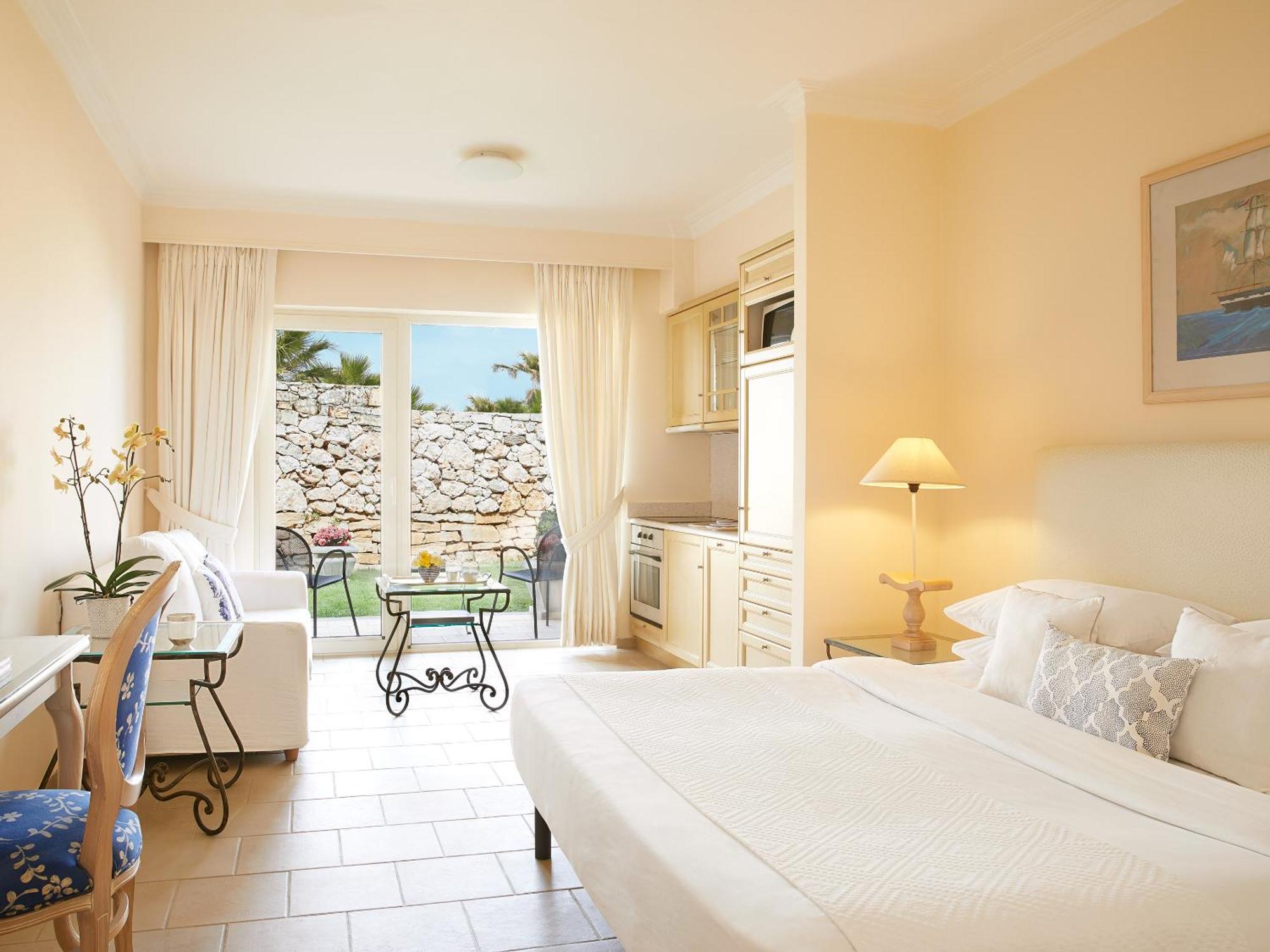 Casa Marina Studio Garden view