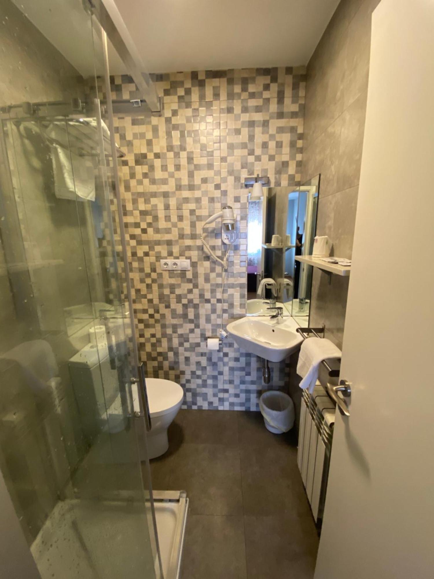 Double Private Bathroom