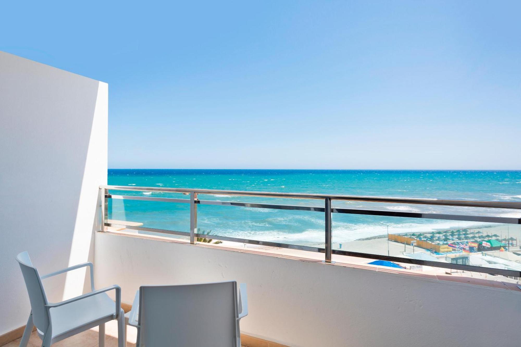 Habitación Superior con vistas al mar (2 adultos)