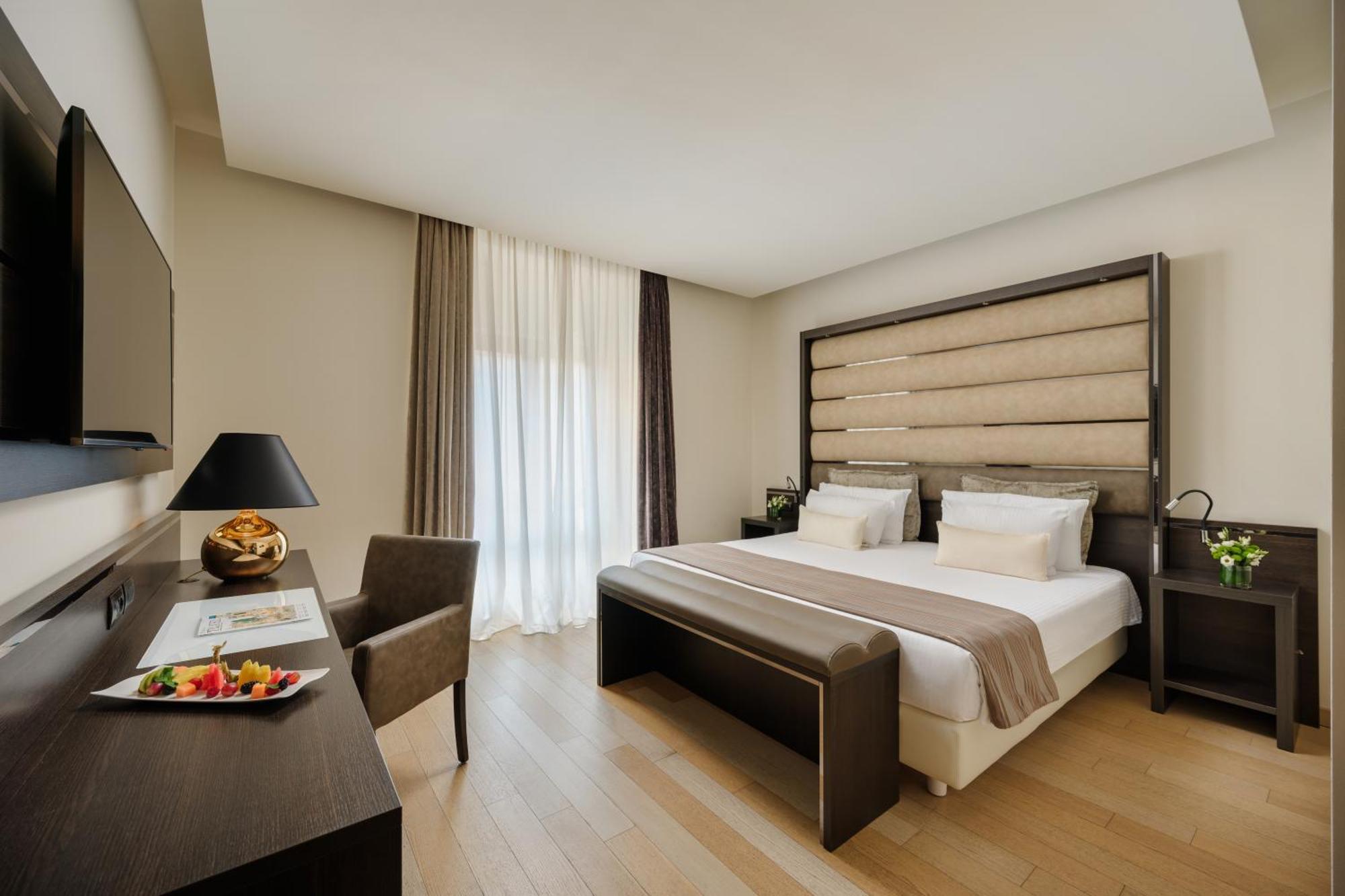 Deluxe Double or Twin Room,1552033678:JPEG