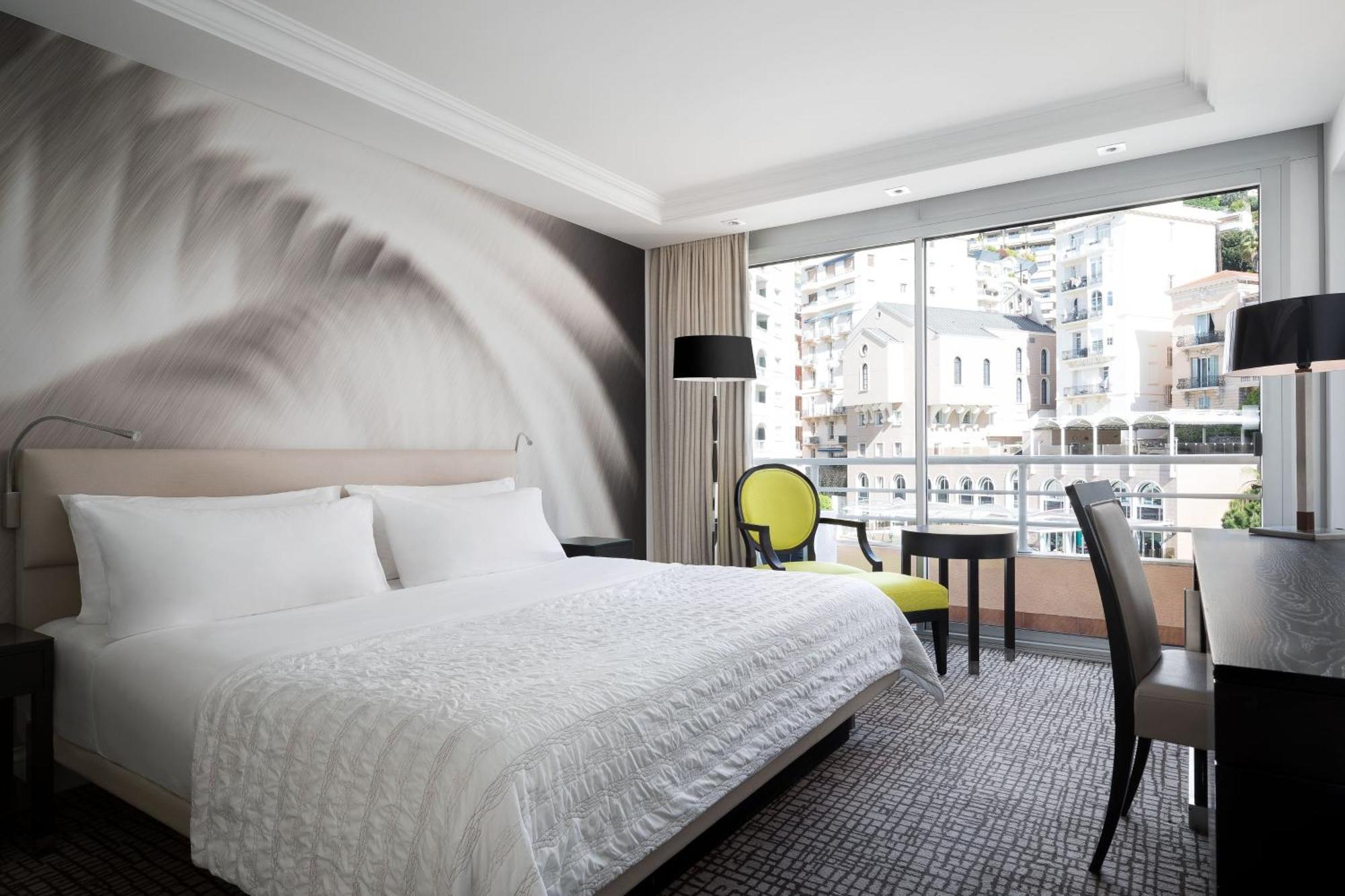 Habitación Clásica con 1 cama extragrande y vistas a la ciudad