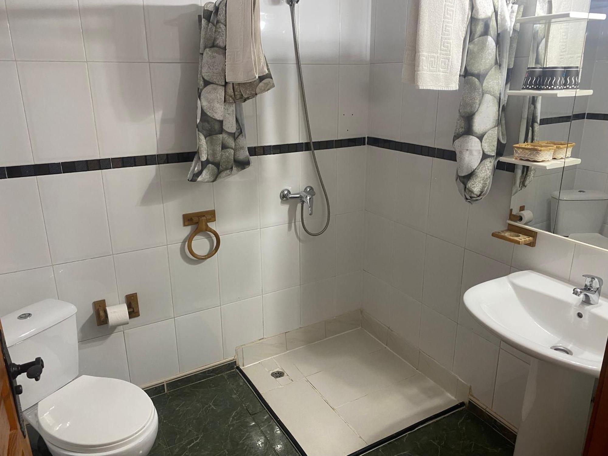Habitación Triple Básica