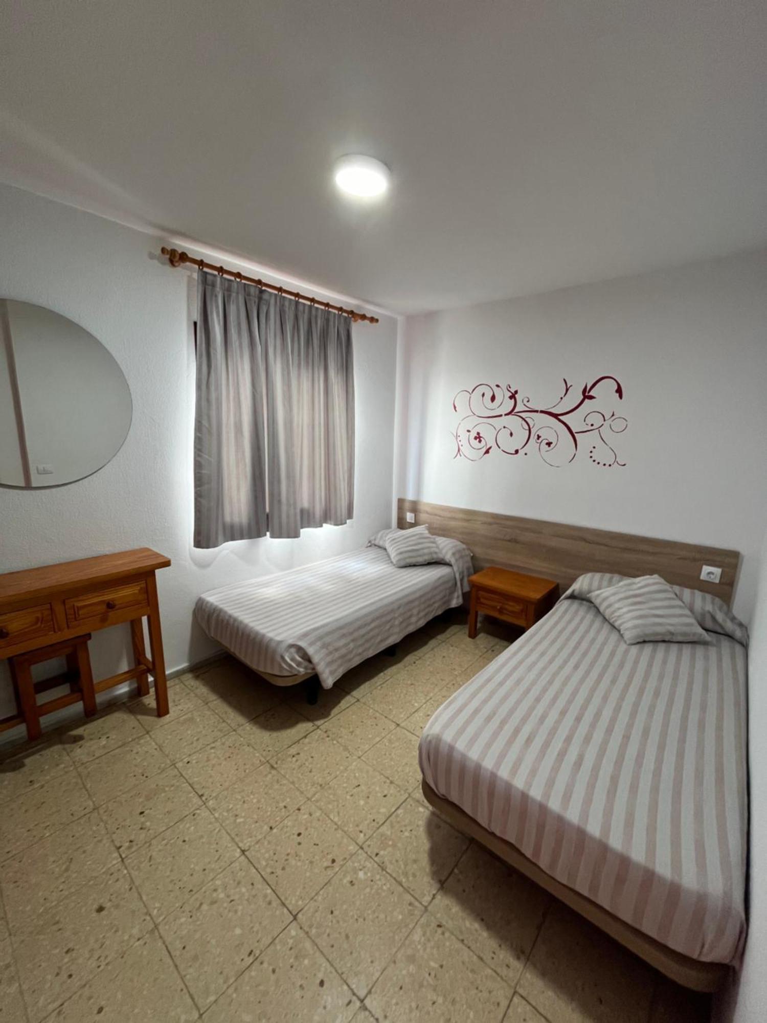 One-Bedroom Apartment 2