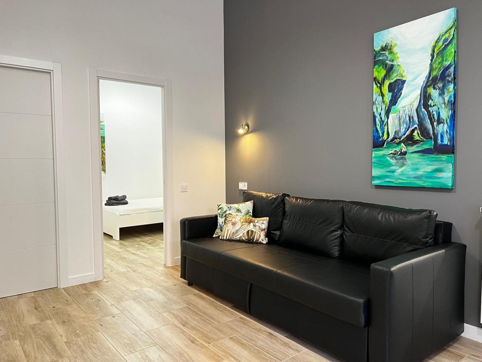Superior Apartment