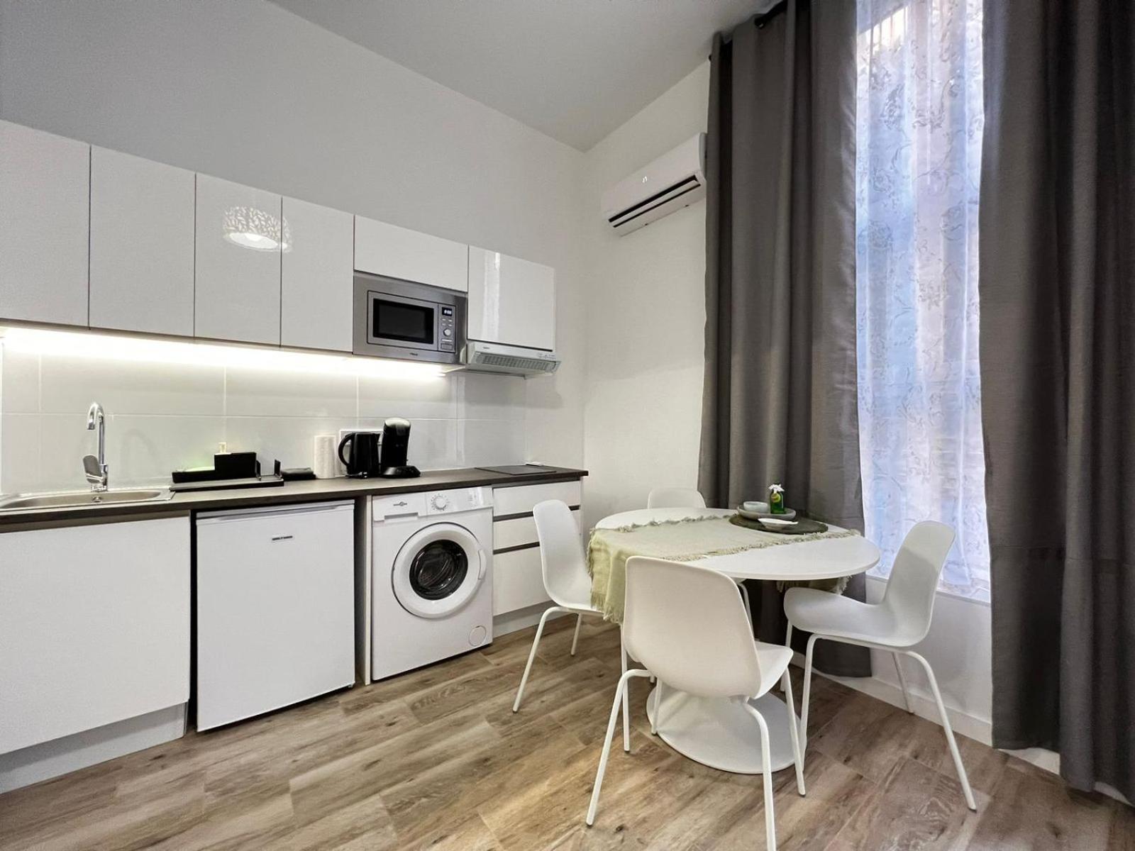 Superior Apartment