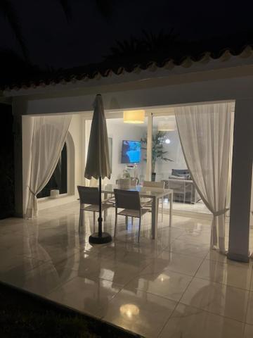 Deluxe Bungalow