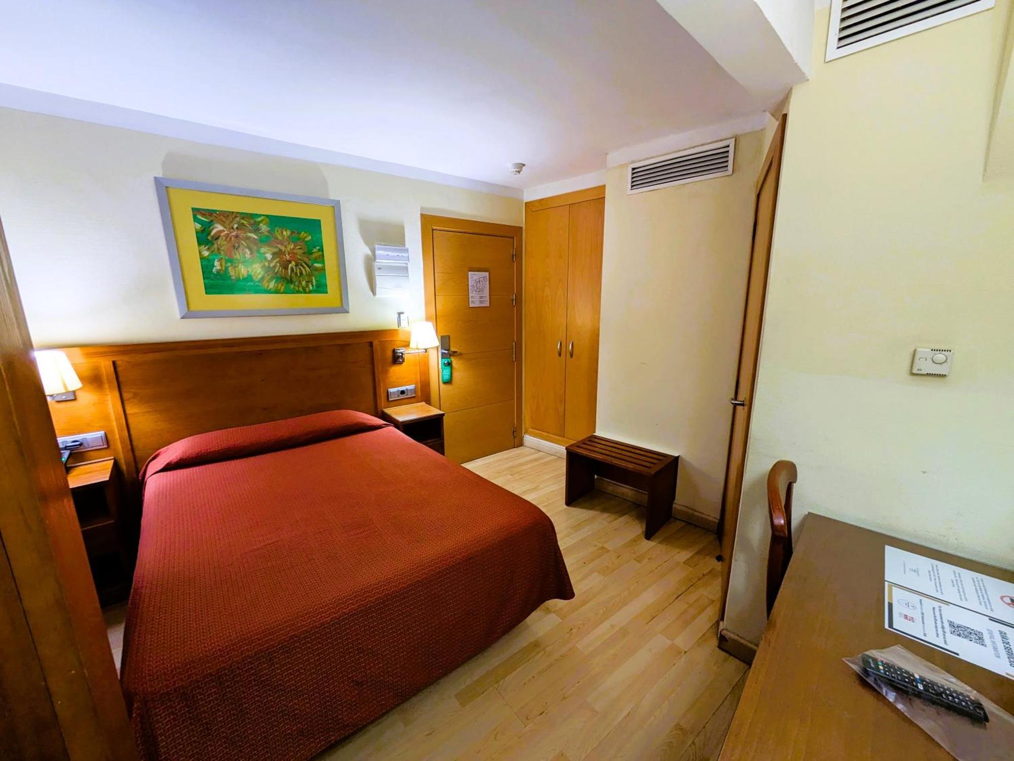 Interior Single Room,1620200345:JPEG