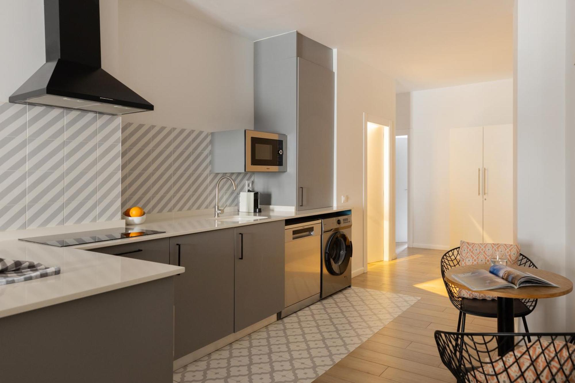 Three-Bedroom Apartment Terrace