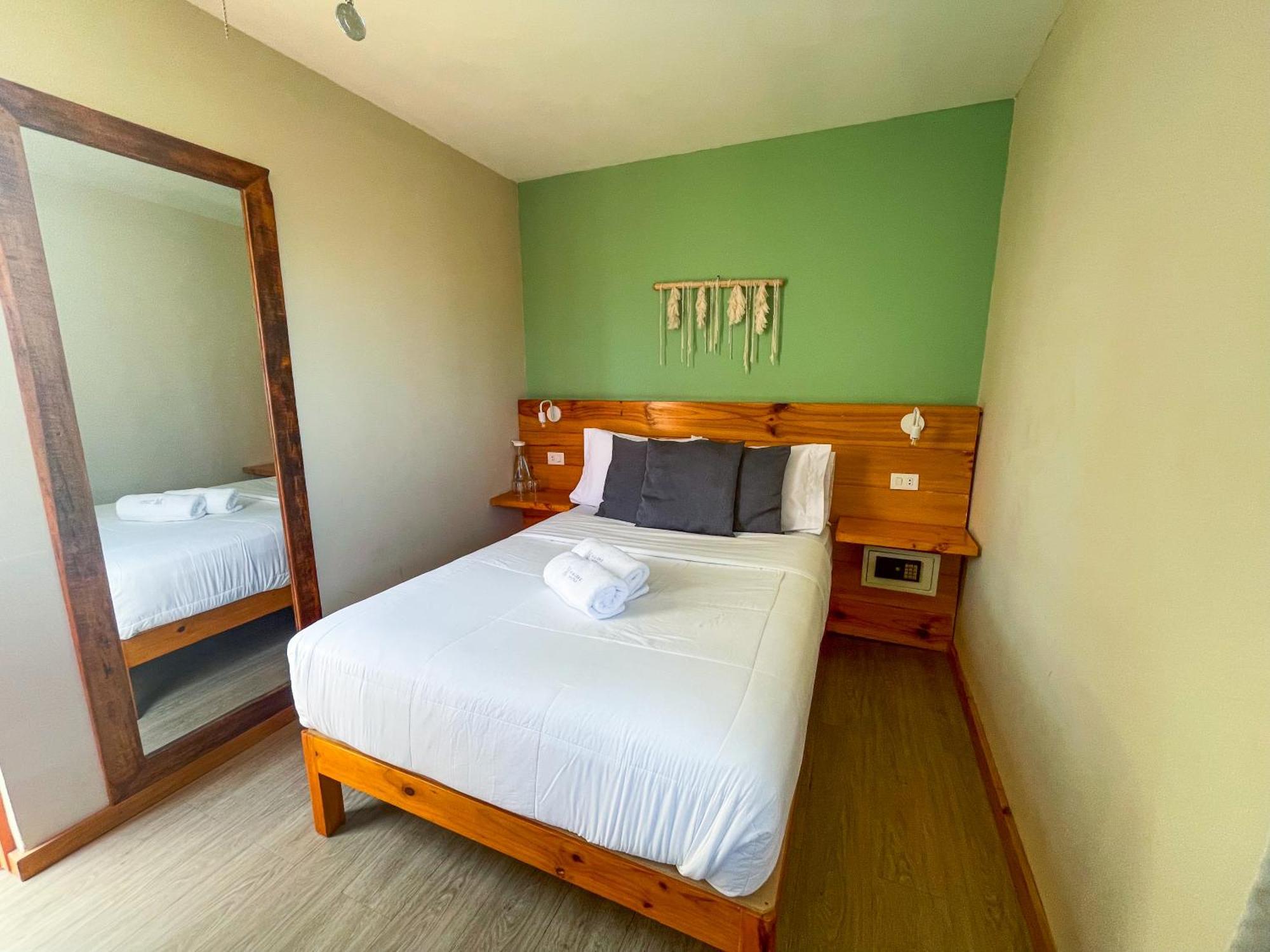 Habitación Doble con baño privado