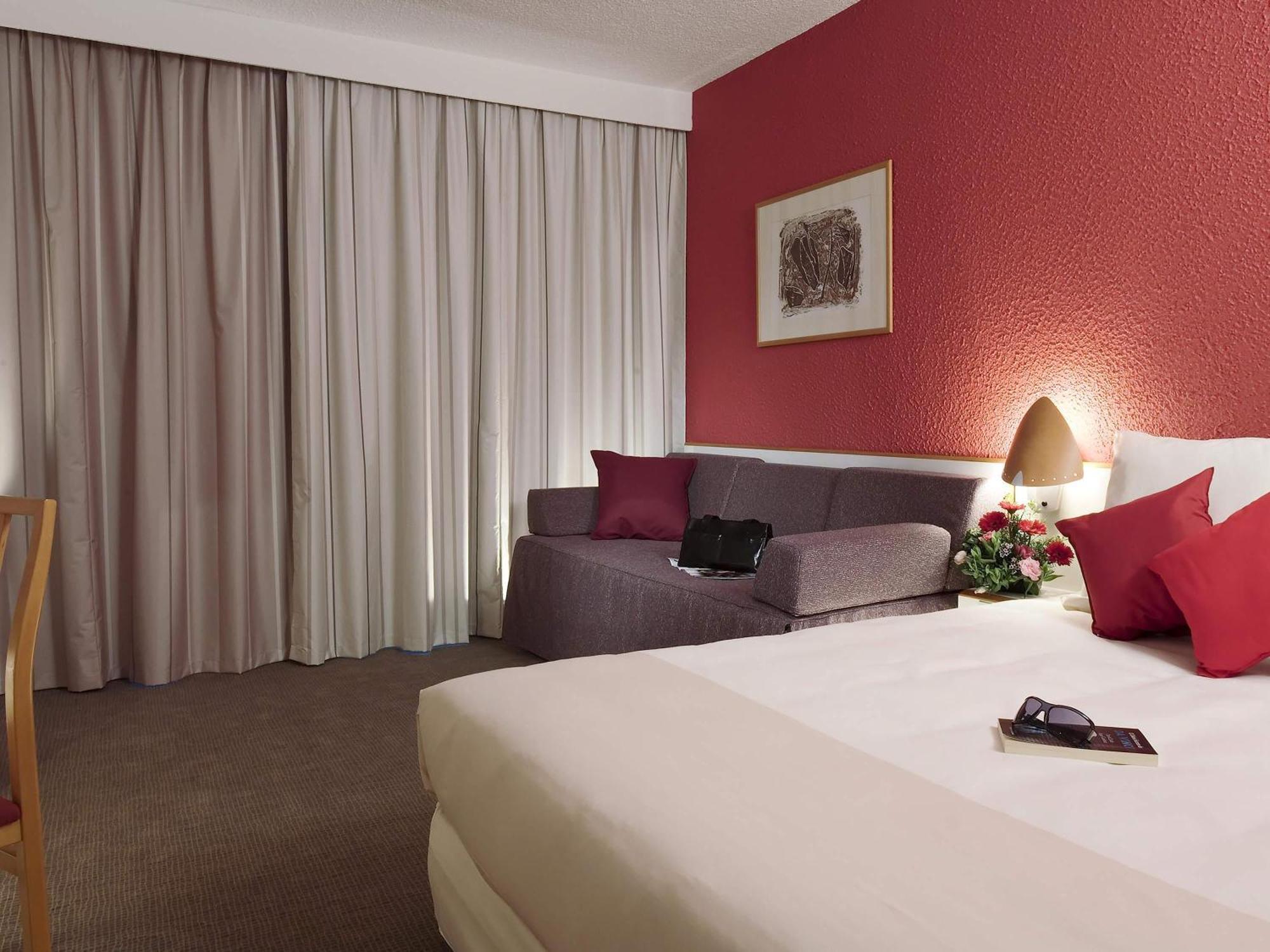 Superior Room,1704844423:JPEG