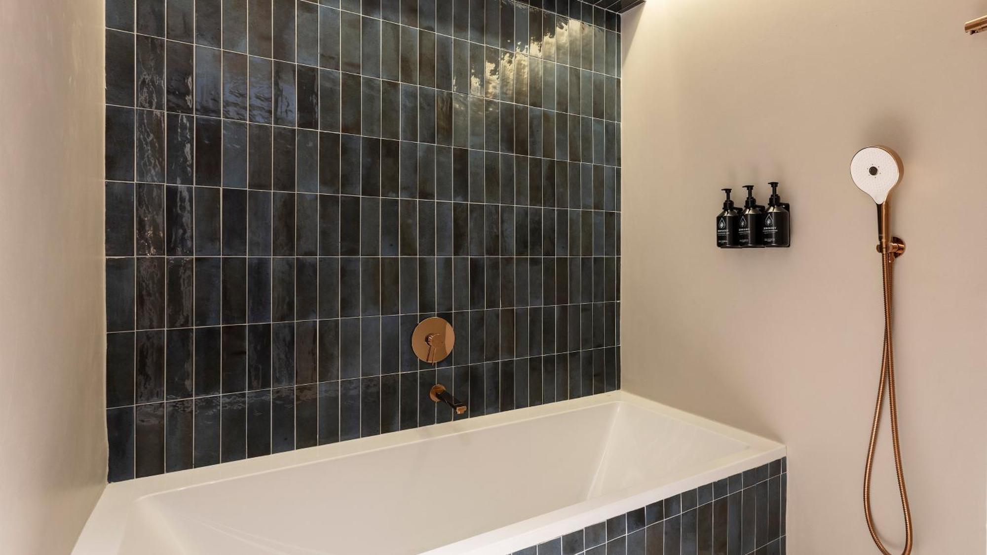 Habitación Premium con bañera independiente - Cama extragrande