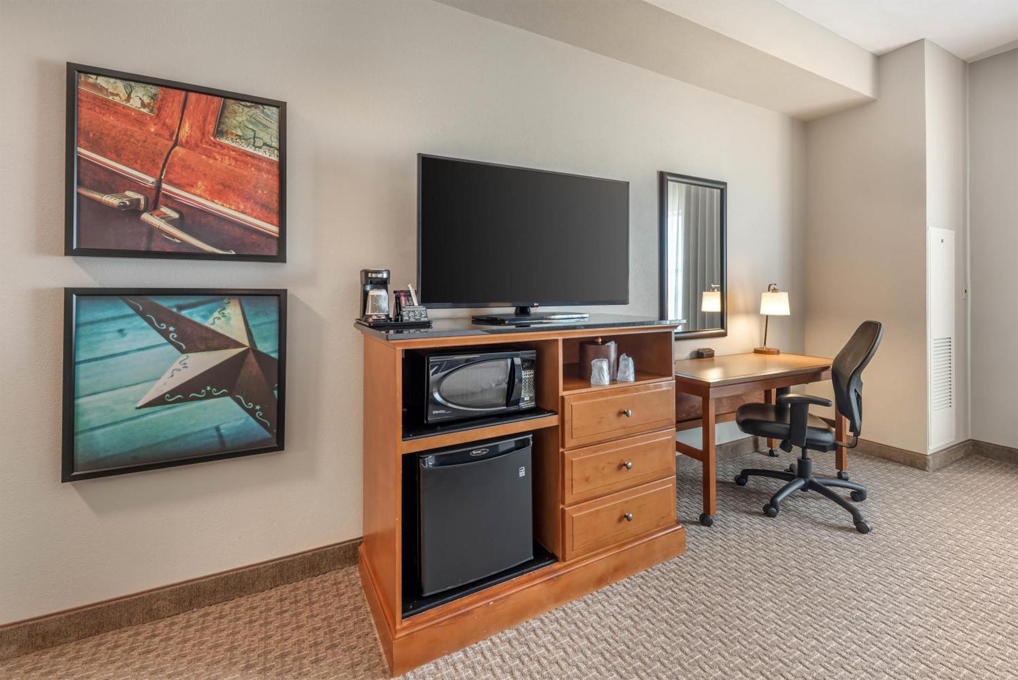 Deluxe King Room,1722956773:JPEG