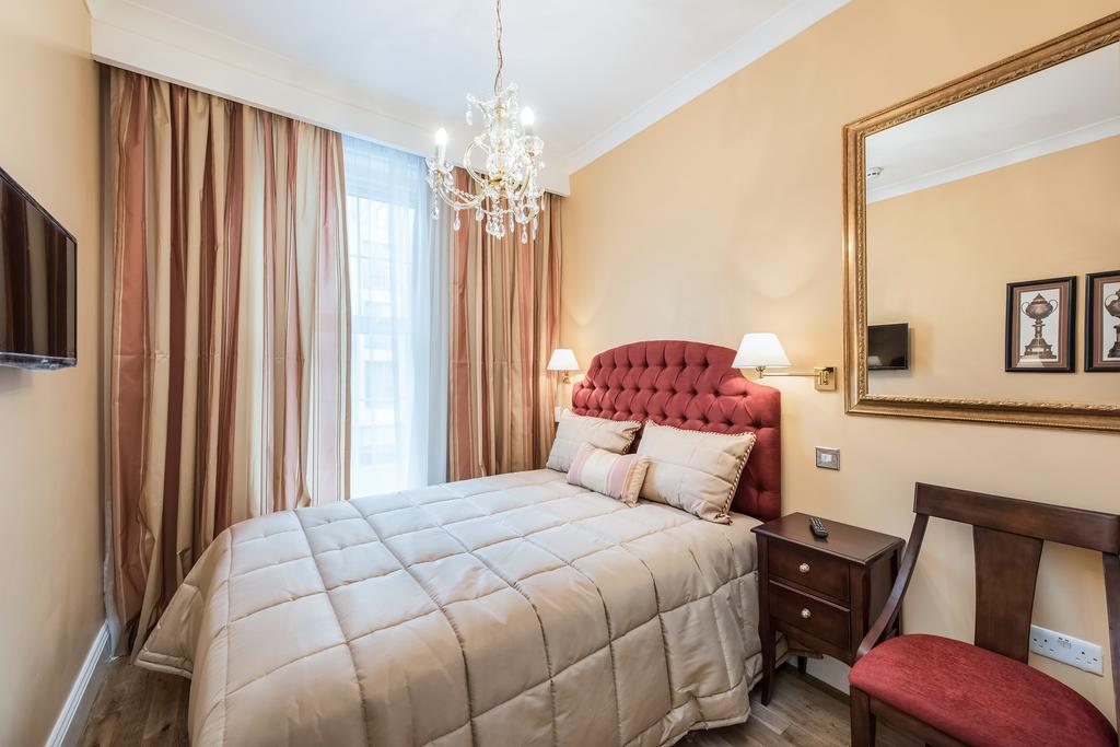 Double Room,214662968:JPEG