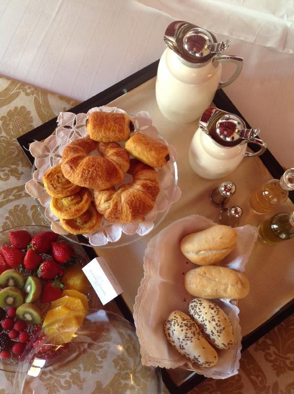 Penthouse Patios,370038811:JPEG