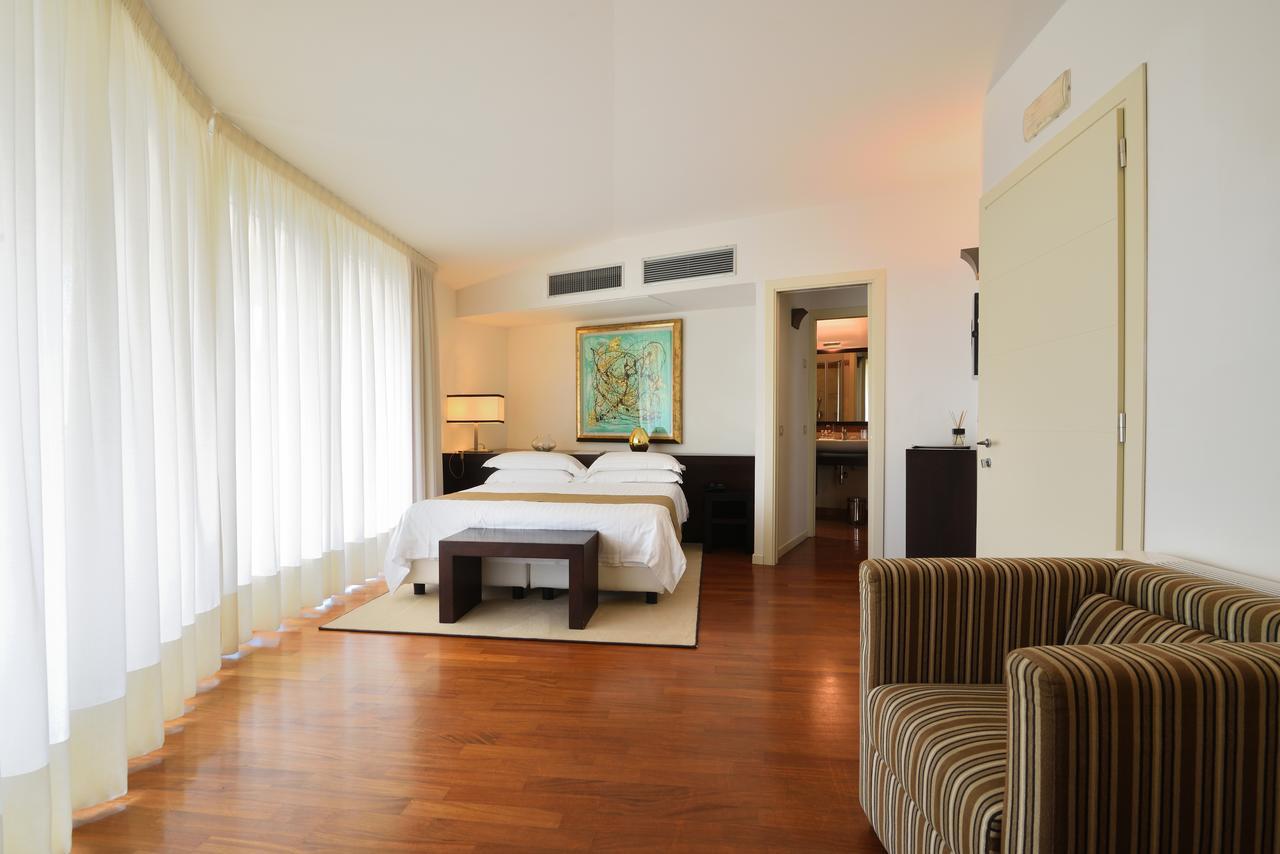 Suite Junior Superior con balcón