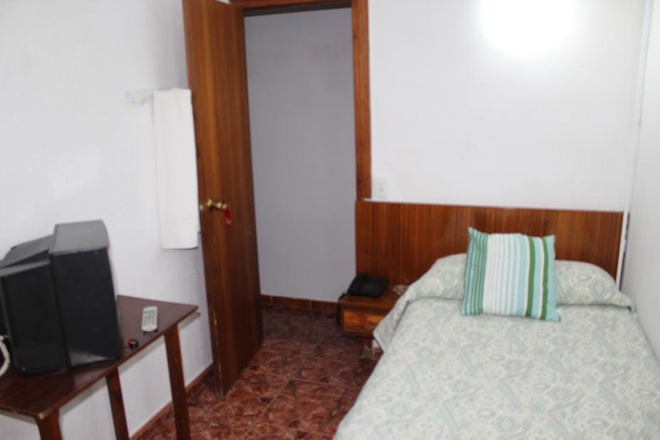 Single Room,30290762:JPEG