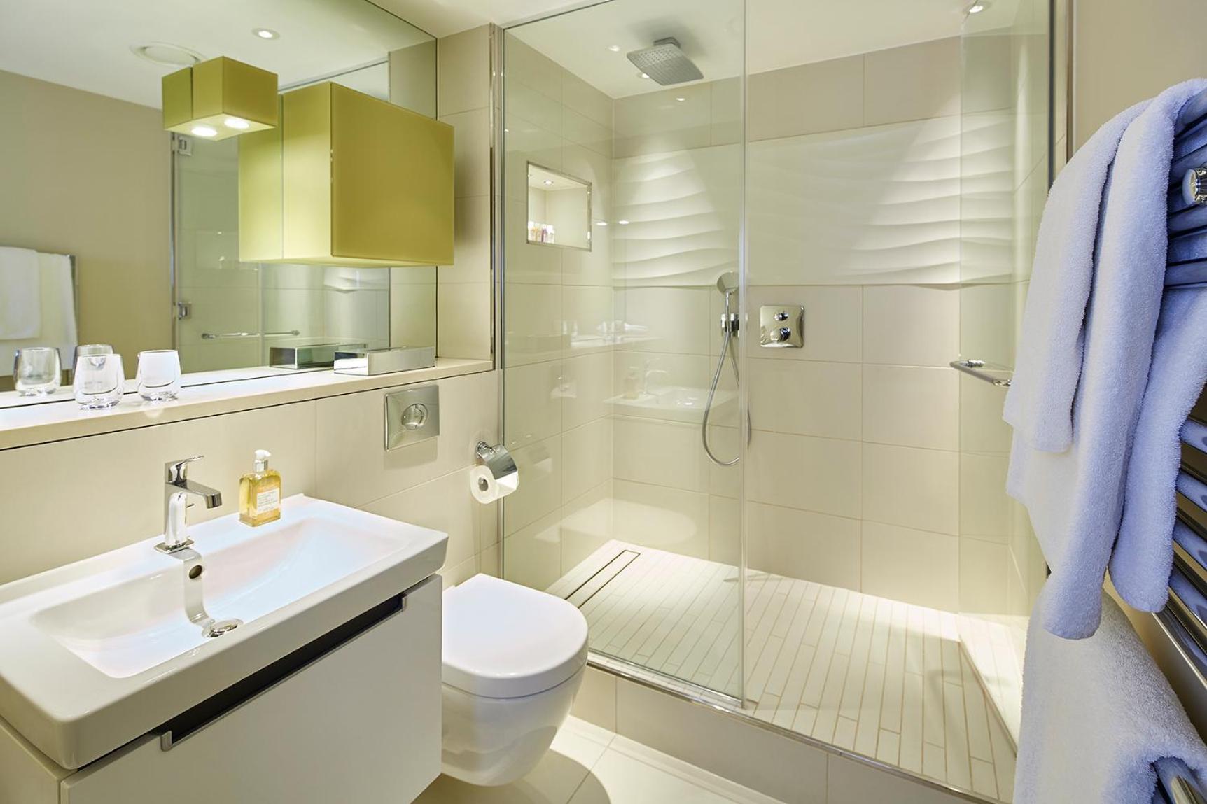 Apartamento de lujo de 1 dormitorio con vistas a la torre