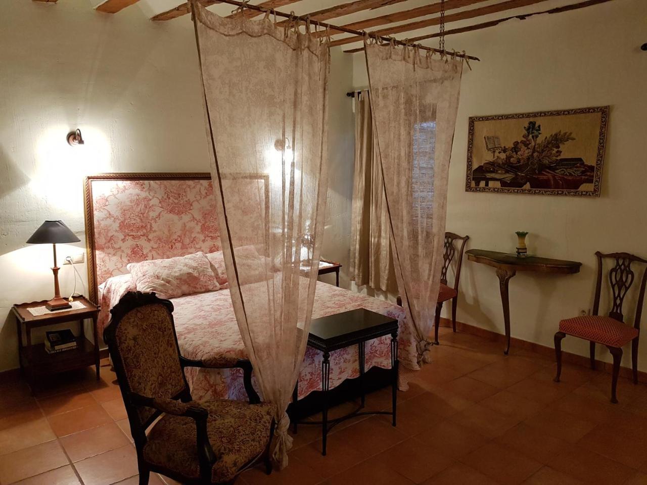 Two-Bedroom Apartment (4 Adults),718662481:JPEG