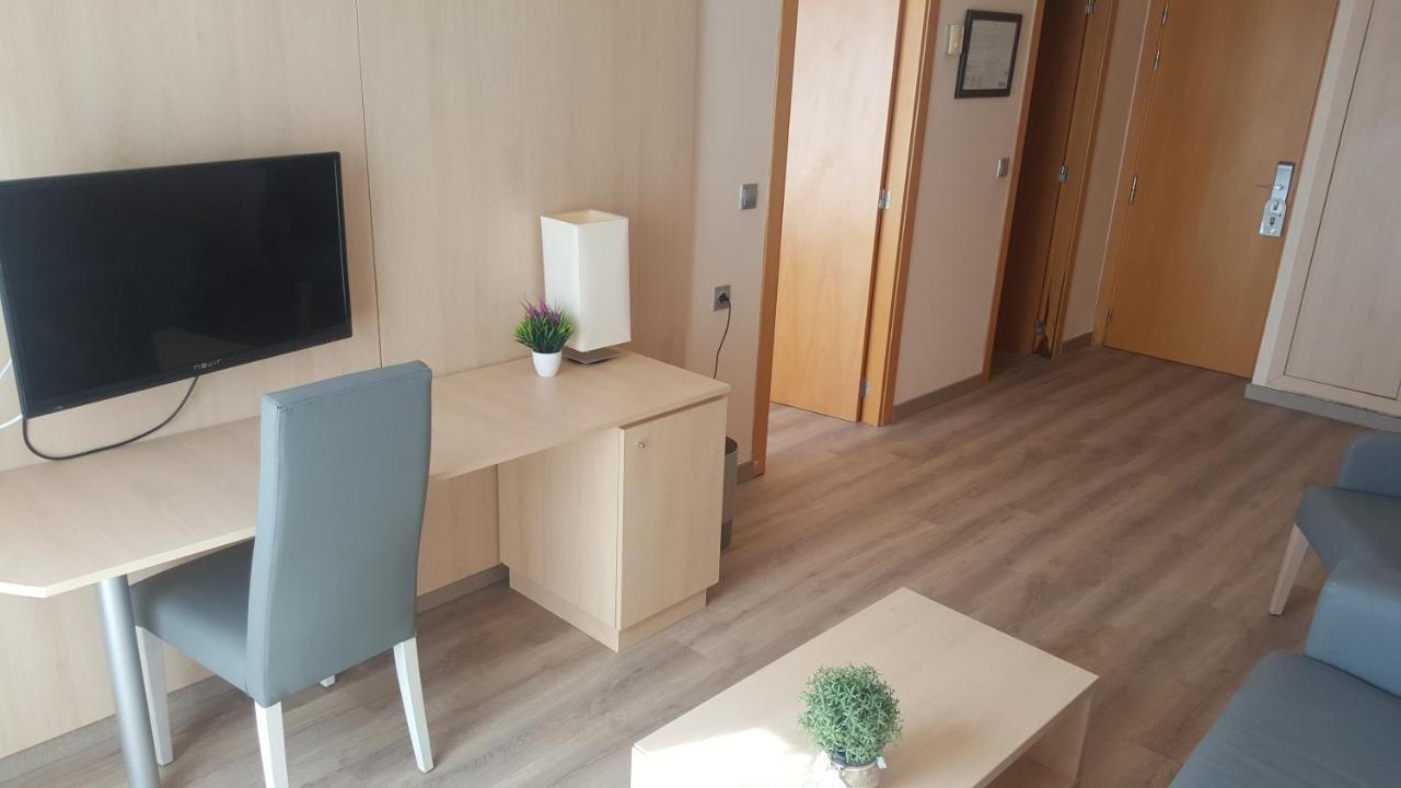 Superior Room with lounge (2 Adults),831027236:JPEG