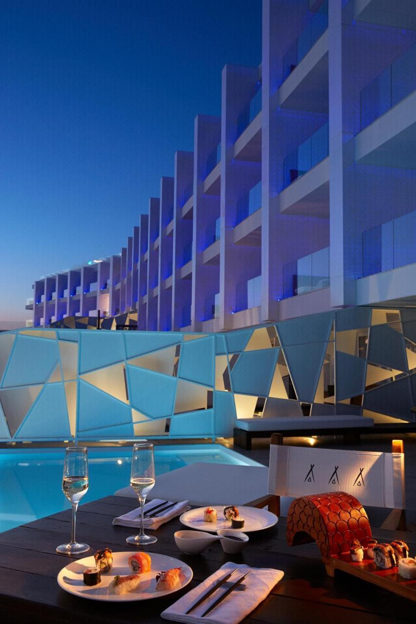 Ultra Suite con piscina privada y vista al mar