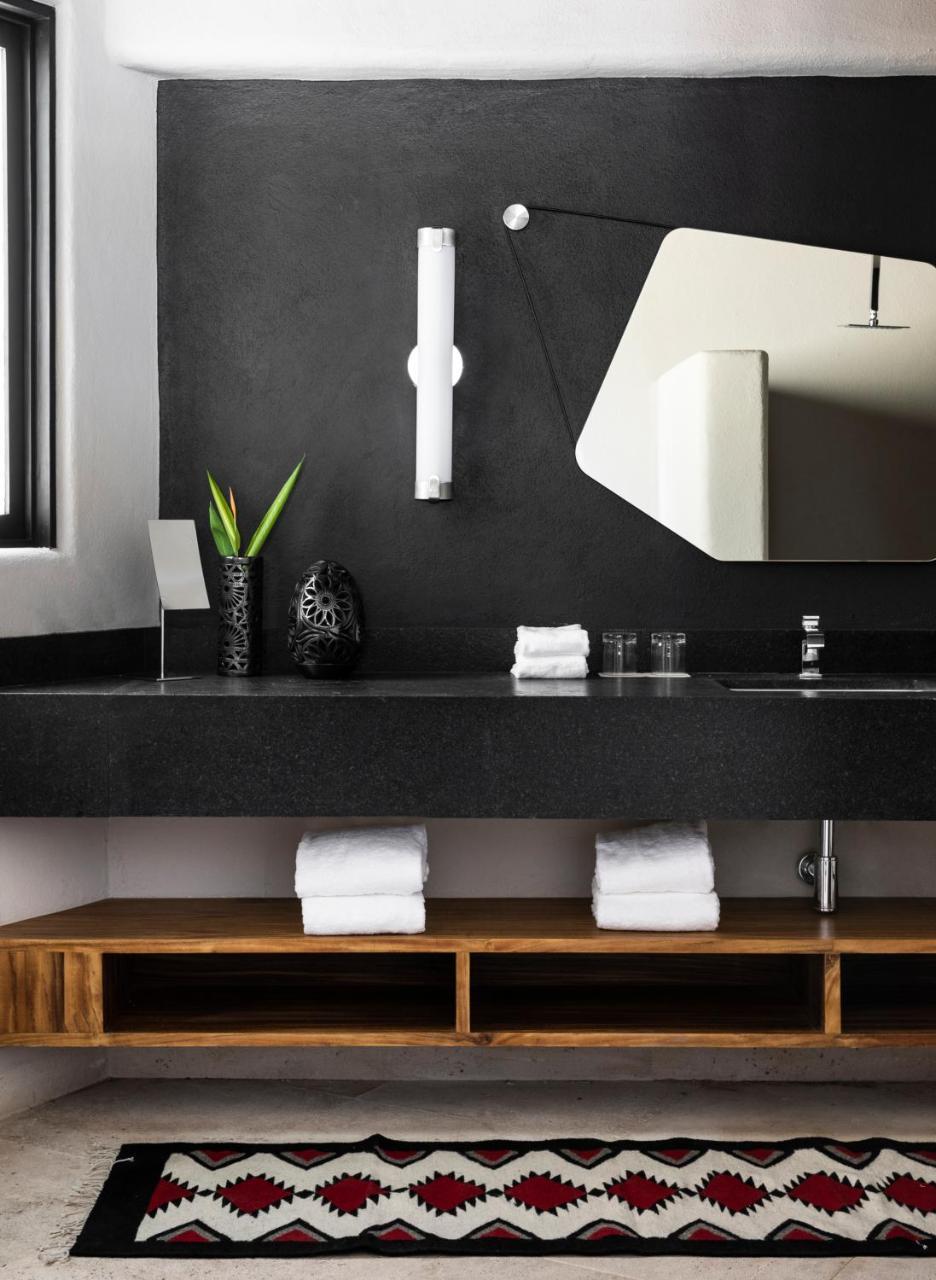 Suite con acceso directo a la piscina