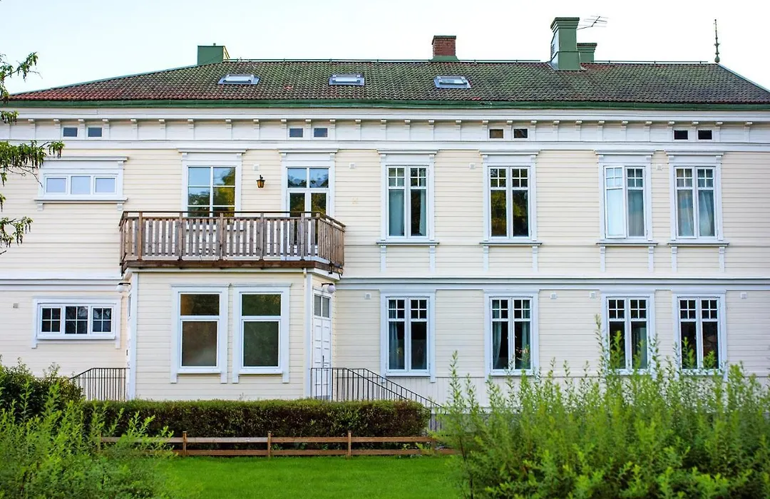 Vaenersborgs Vandrarhem-1