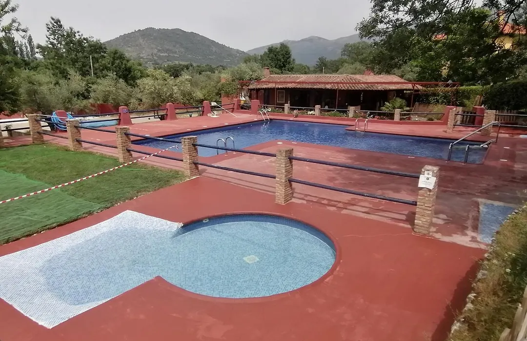 PISCINA ABIERTAAldea Vetonia Alojamientos con Encanto- Zonas infantiles y deportivas VERANO CONSULTA DISPONIBILIDAD VIA DIRECTA COMIENZO ACTIVIDADES DIA 20 JUNIO #NO SE ACEPTAN MASCOTAS DEL 5 DE JULIO AL 29 DE AGOSTO#-1