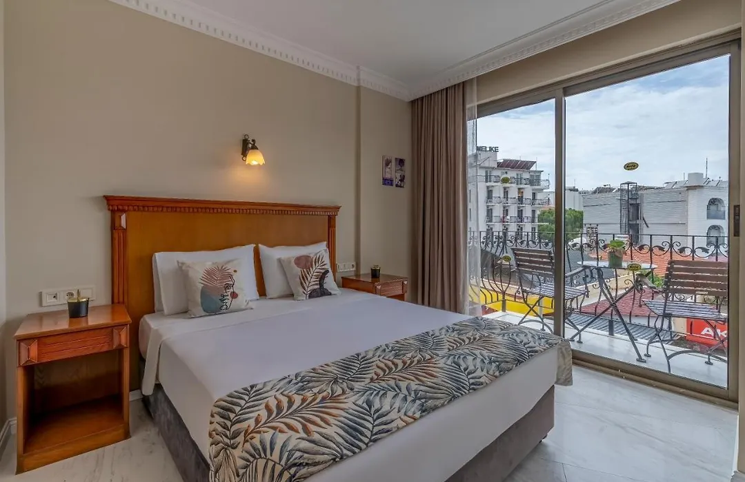 Rosy Suites Hotel-1