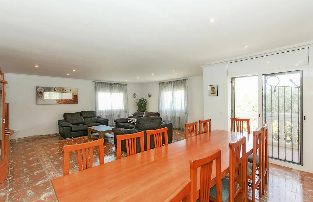 Villa Atenea-1