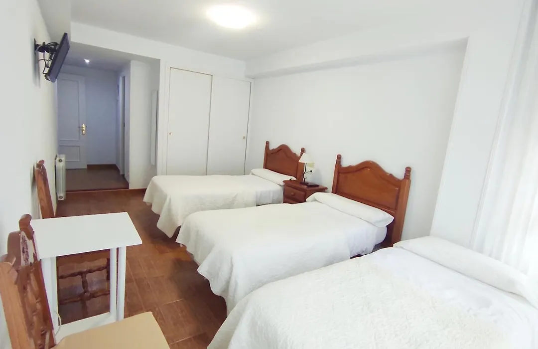 Pension Villa **-1