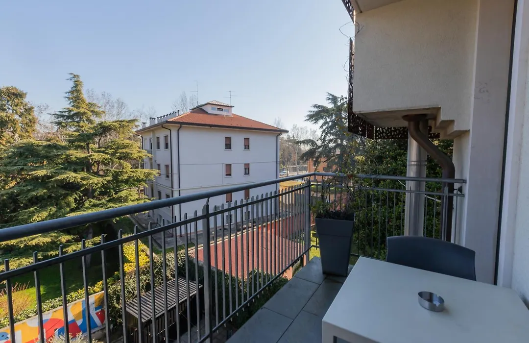 StraVagante Hostel&Rooms-1