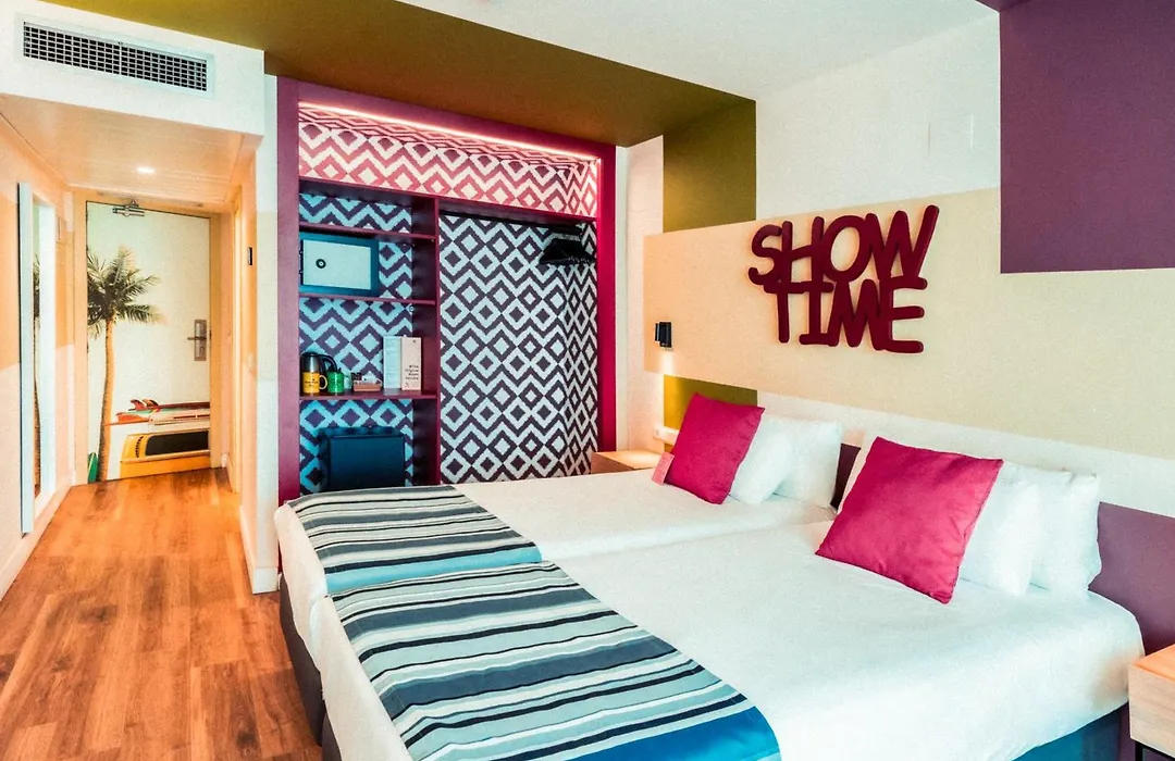 Marina Resort Benidorm - The Original Benidorm Vibe-1