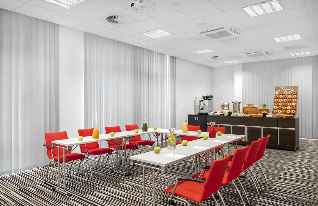 Park Inn By Radisson Budapest-1