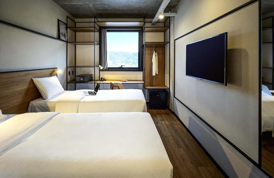 Ibis Balneario Camboriu-1