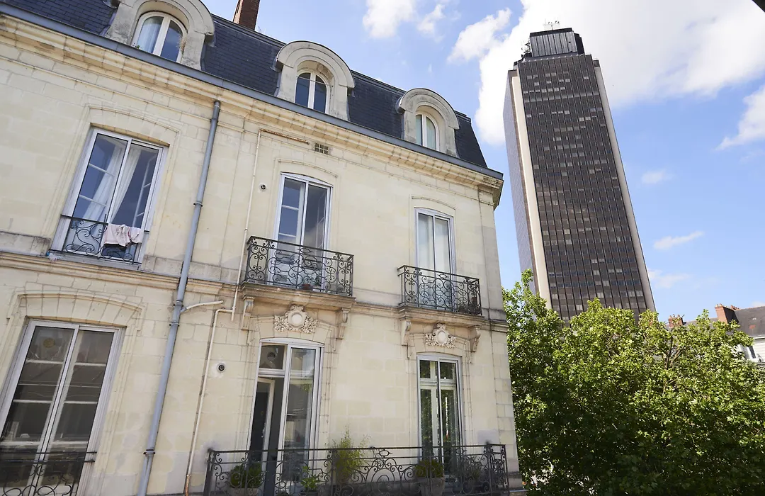 Logis Hotel Duquesne-1