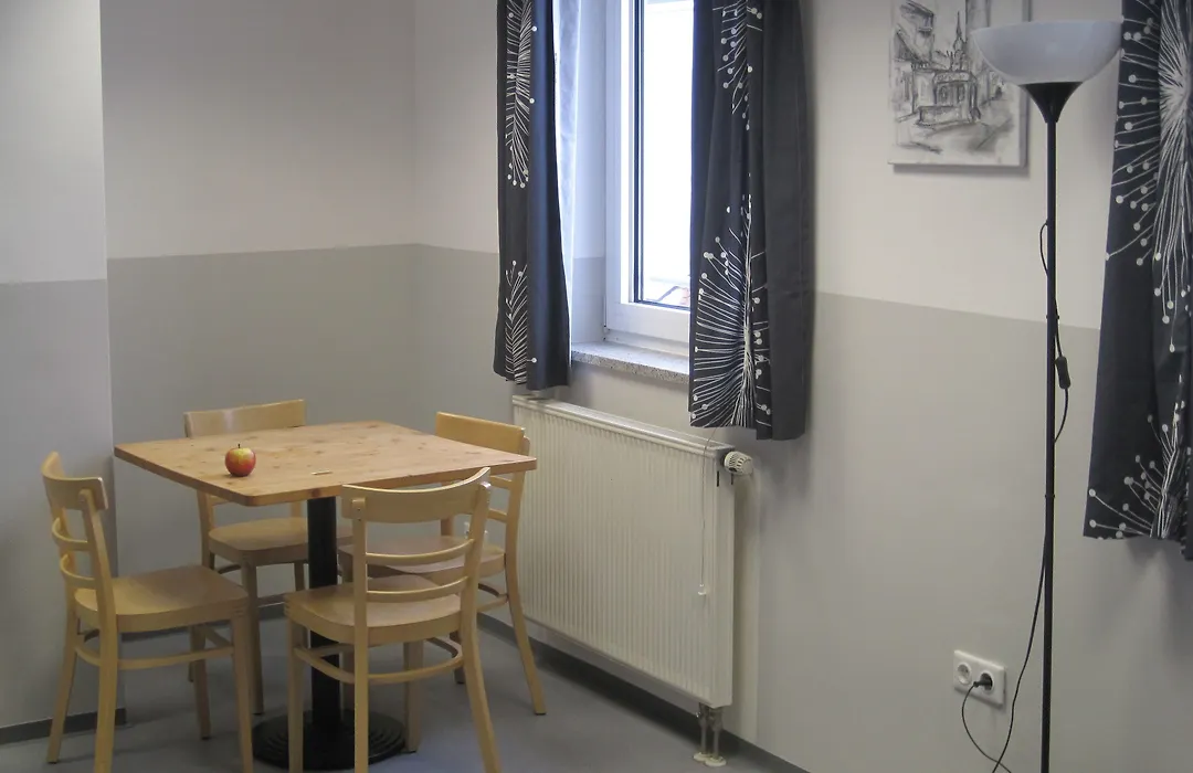 Babelfish Hostel-1